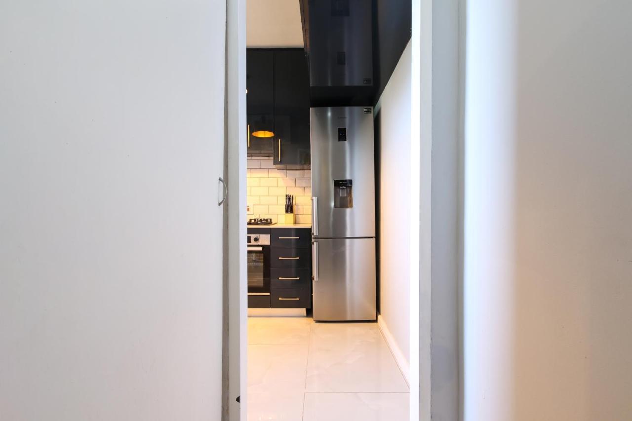 Nederburg, Sea Point, 2 Bed Apt - New Кейптаун Экстерьер фото